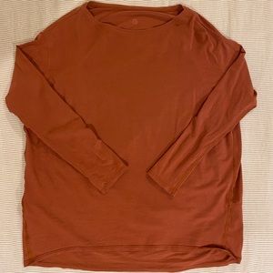 Lululemon Back in Action LS